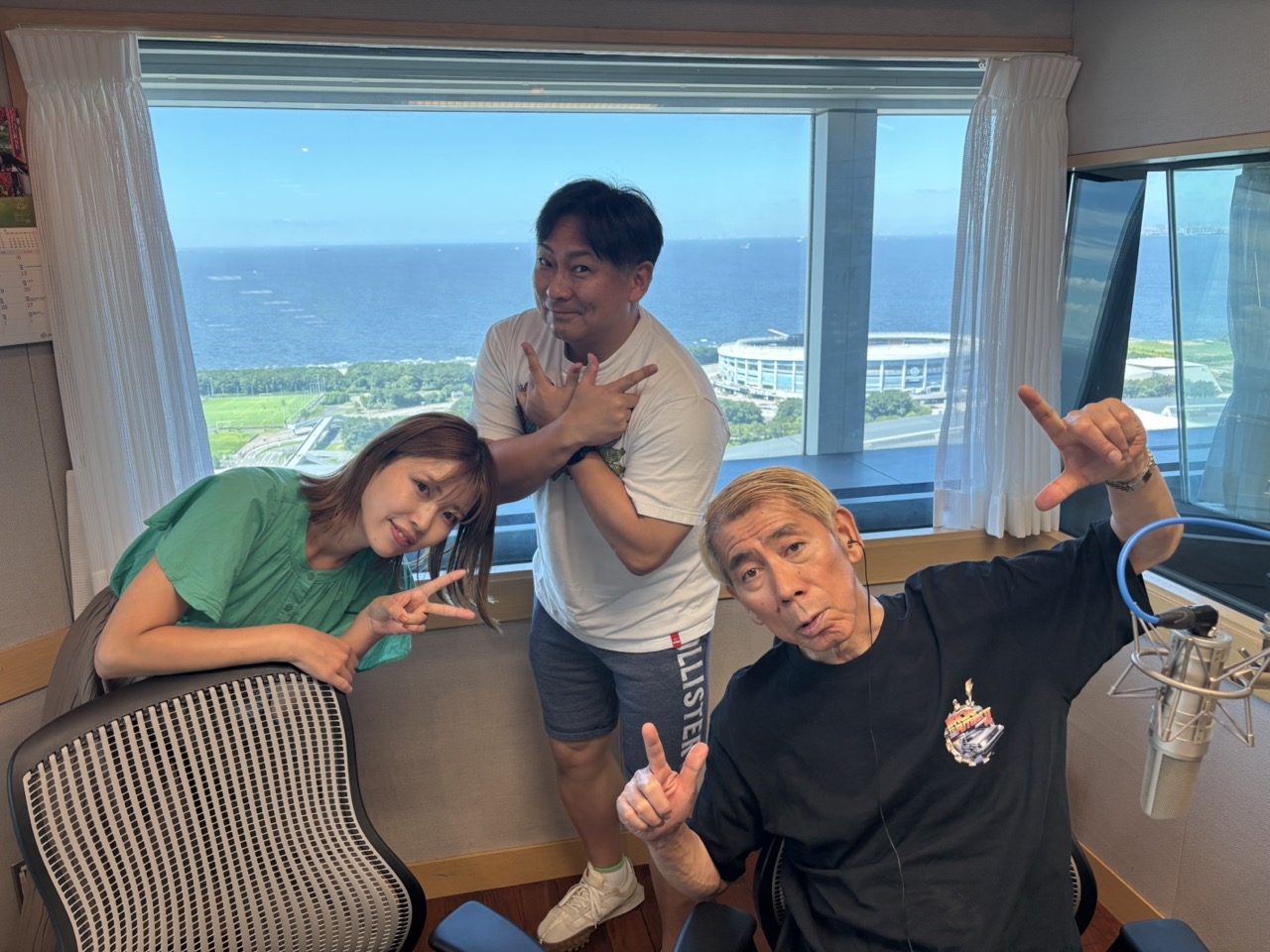 吉田照美さん「哀愁のルミちゃん」&ラジオドラマ サイン入り台本 mqdefault.jpg